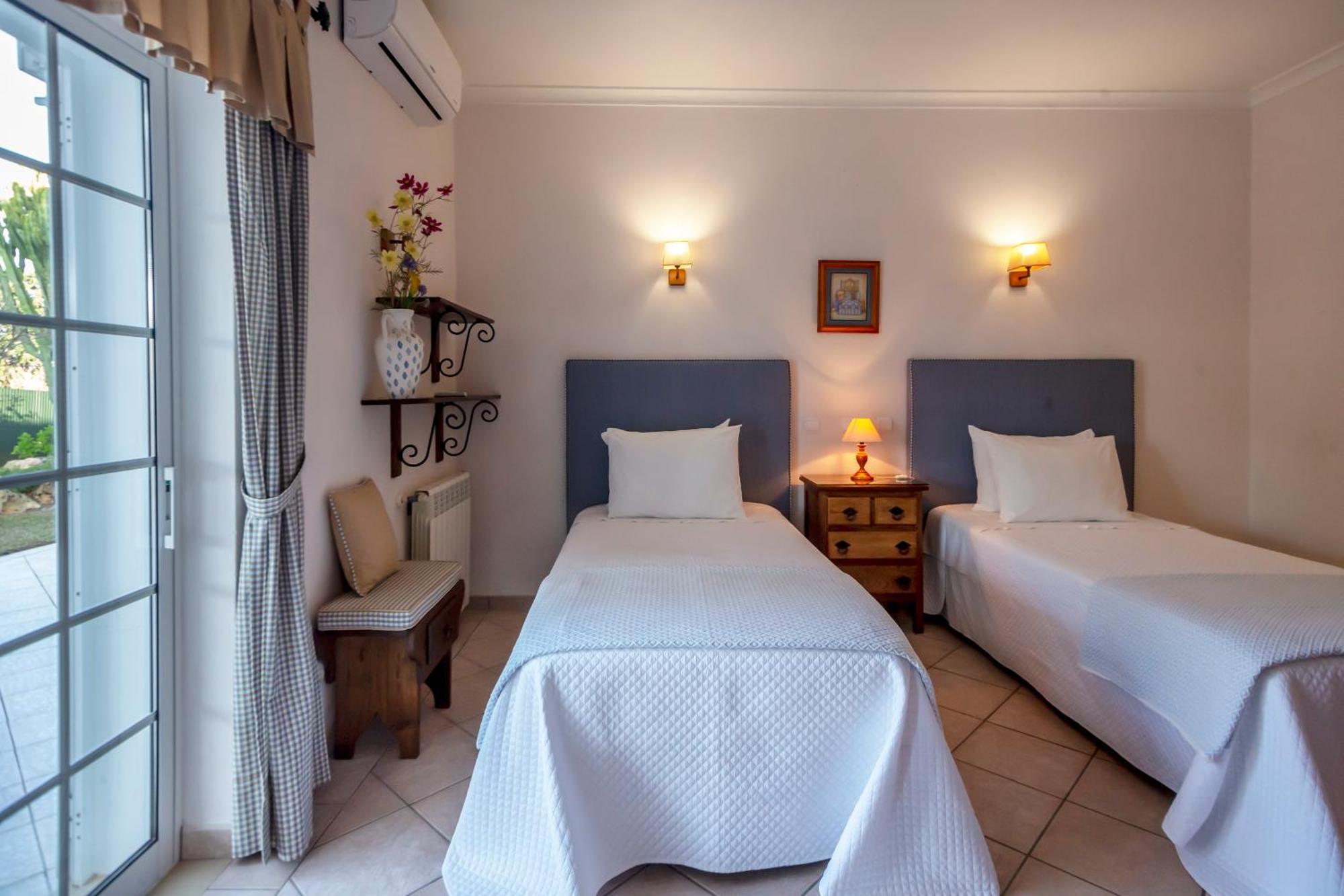 Al Meida Guesthouse Albufeira Exteriér fotografie